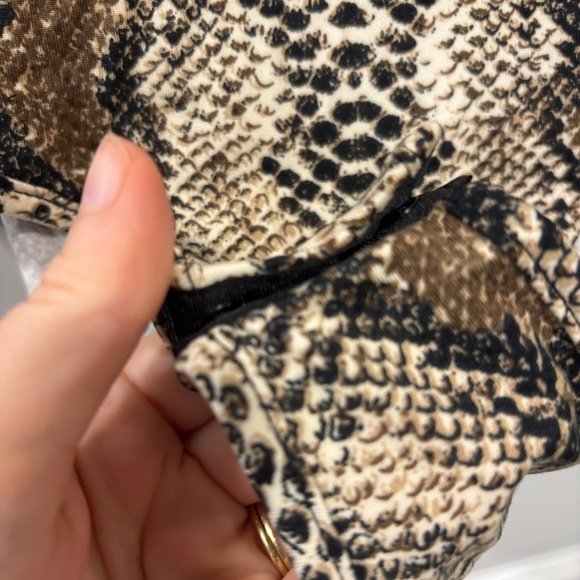 NWT Amazon LYKSAW Store Queen.M Women's Snakeskin Spaghetti Strap Bodysuit - Picture 4 of 8